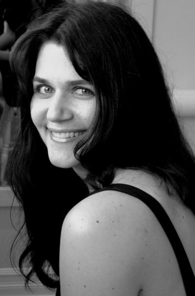 Portrait of author tamara rose blodgett